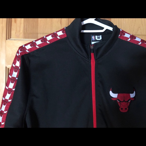 NBA Chicago Bulls Zip Up Jacket, Size Large - Picture 2 of 3